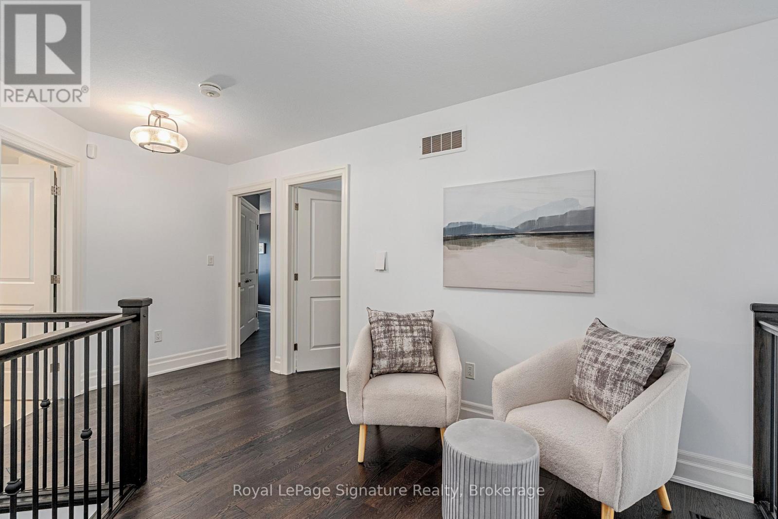 Photo 32 of 113 Landry Lane, Blue Mountains ON
