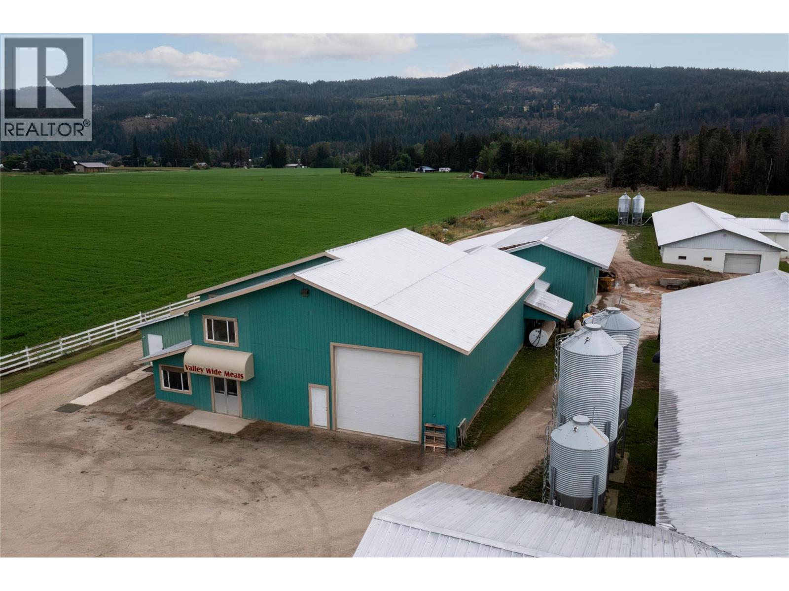 Photo 17 of 40 Mathews Road, Enderby BC