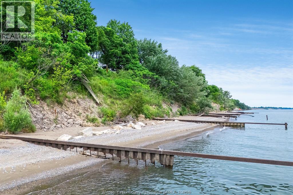 Photo 39 of 1608 Tilton Line, Wheatley ON