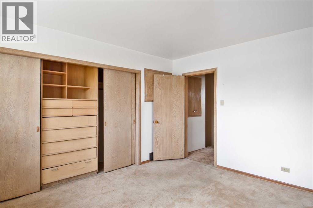 Photo 15 of 10007 92 Avenue, Grande Prairie AB