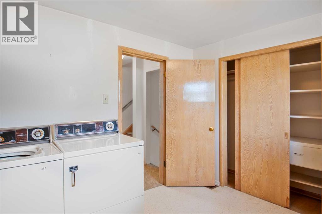 Photo 22 of 10007 92 Avenue, Grande Prairie AB