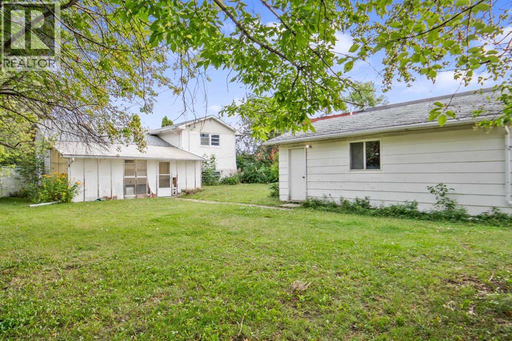 Photo 28 of 10007 92 Avenue, Grande Prairie AB