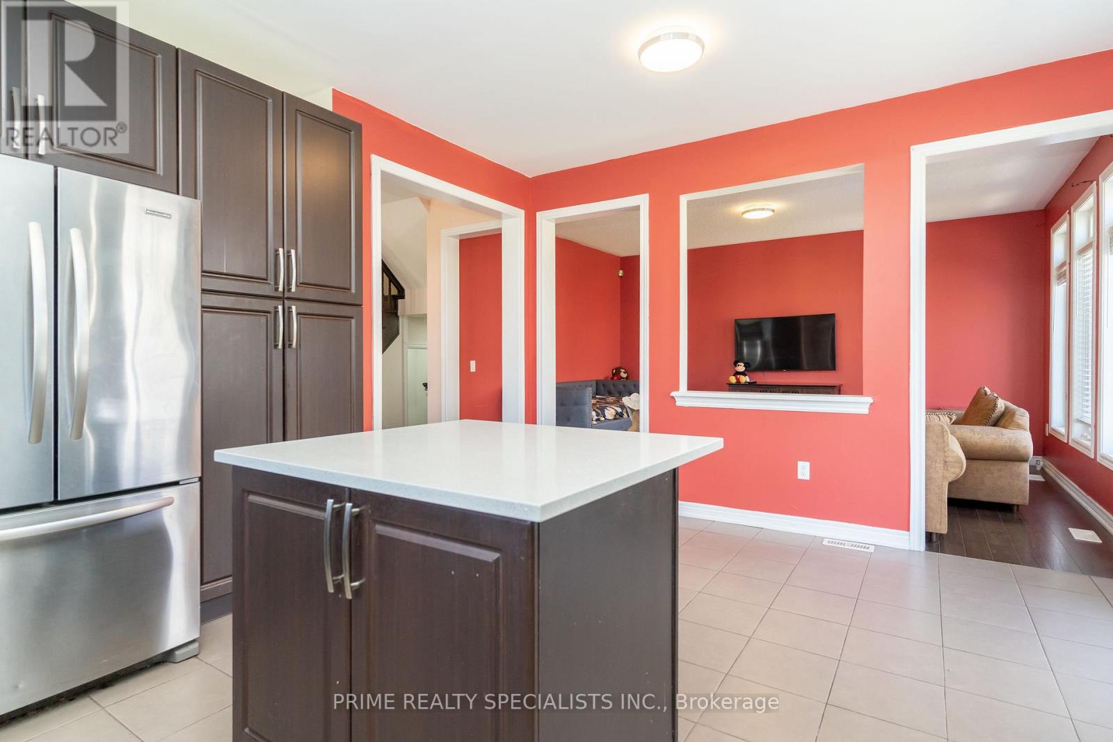Photo 16 of 293 Johnson Drive, Shelburne ON