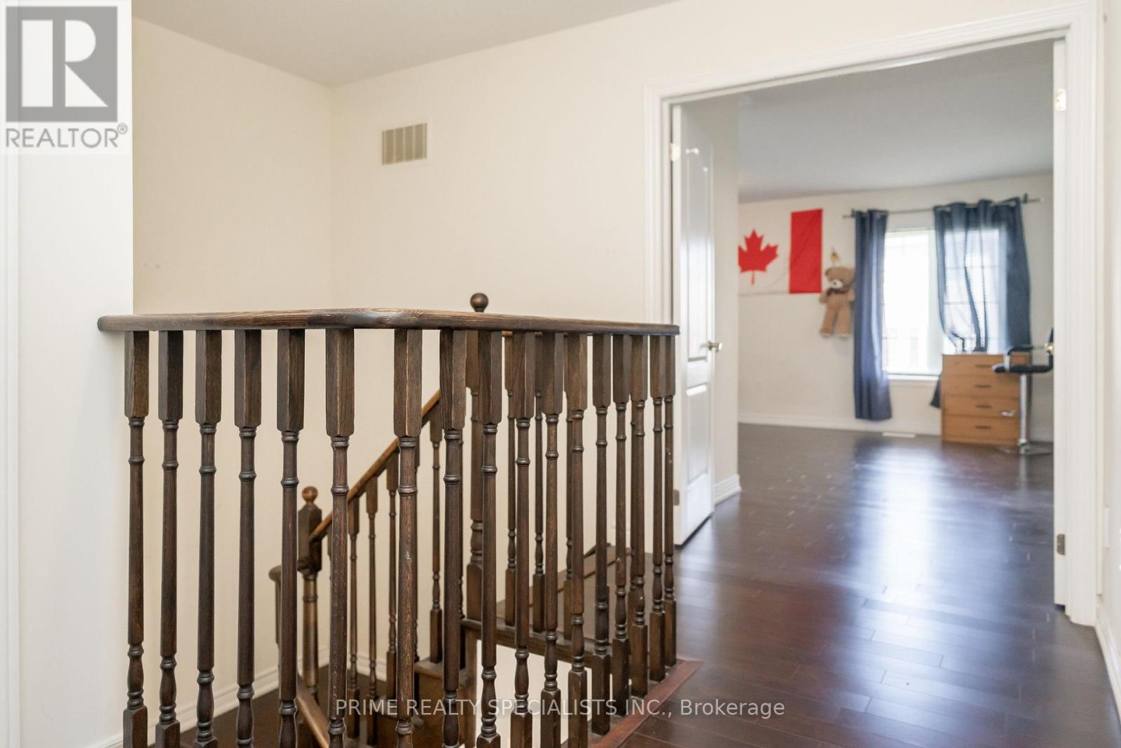 Photo 37 of 293 Johnson Drive, Shelburne ON