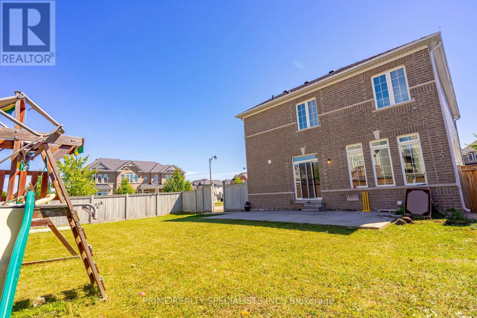 Photo 31 of 293 Johnson Drive, Shelburne ON