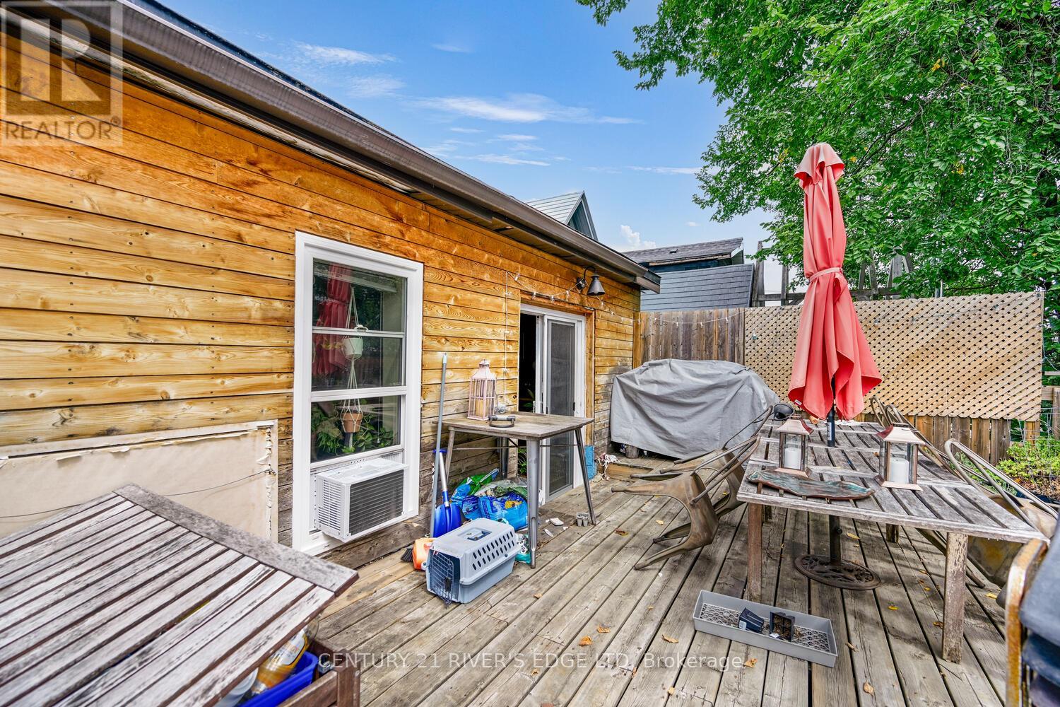 Photo 15 of 188 Armstrong Street, Ottawa ON