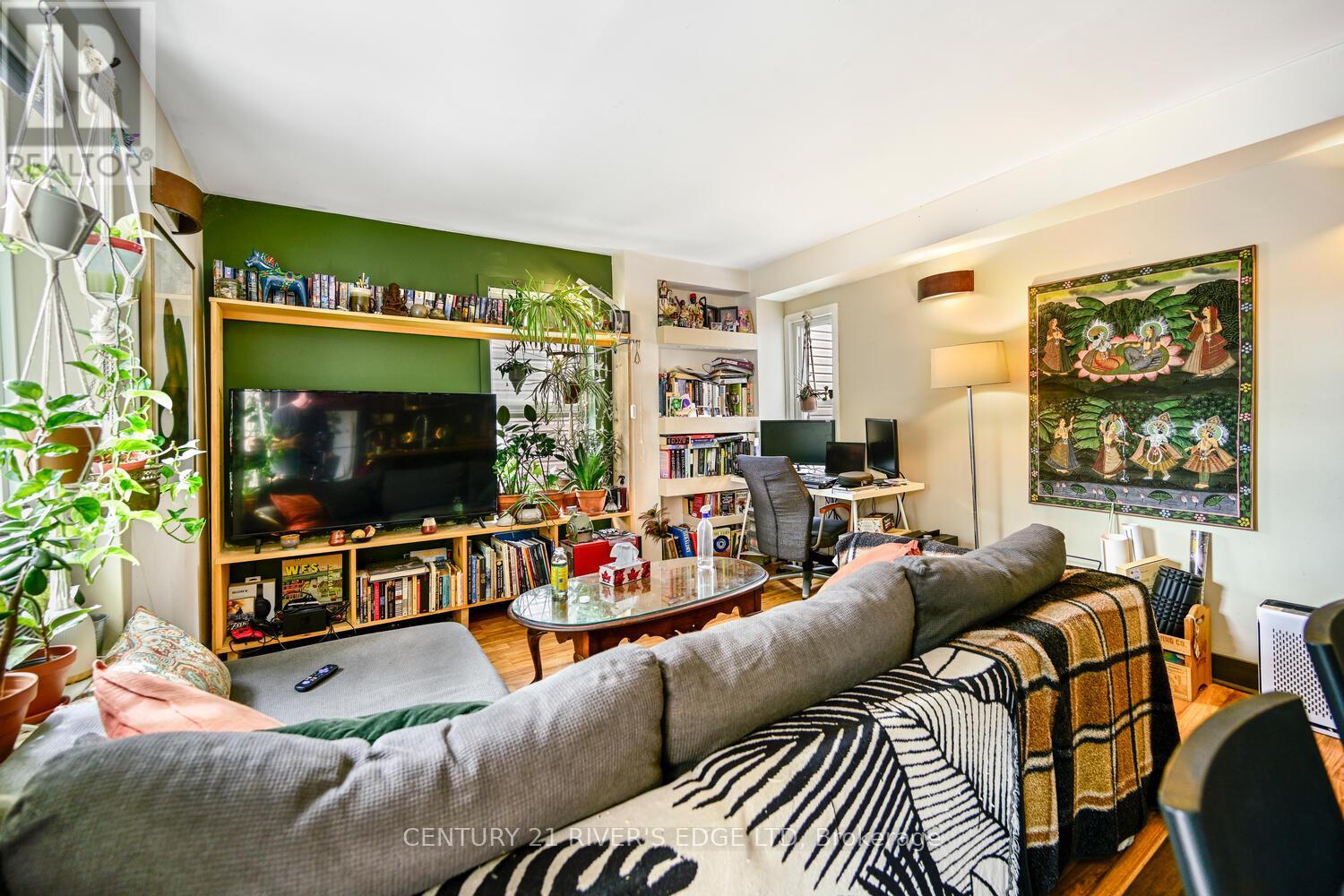 Photo 21 of 188 Armstrong Street, Ottawa ON
