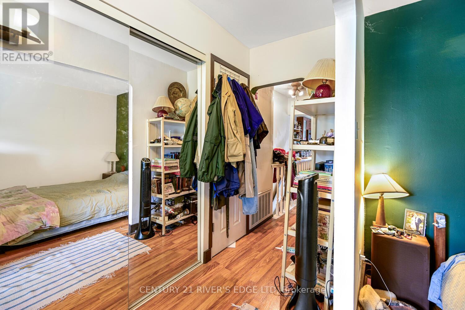 Photo 25 of 188 Armstrong Street, Ottawa ON
