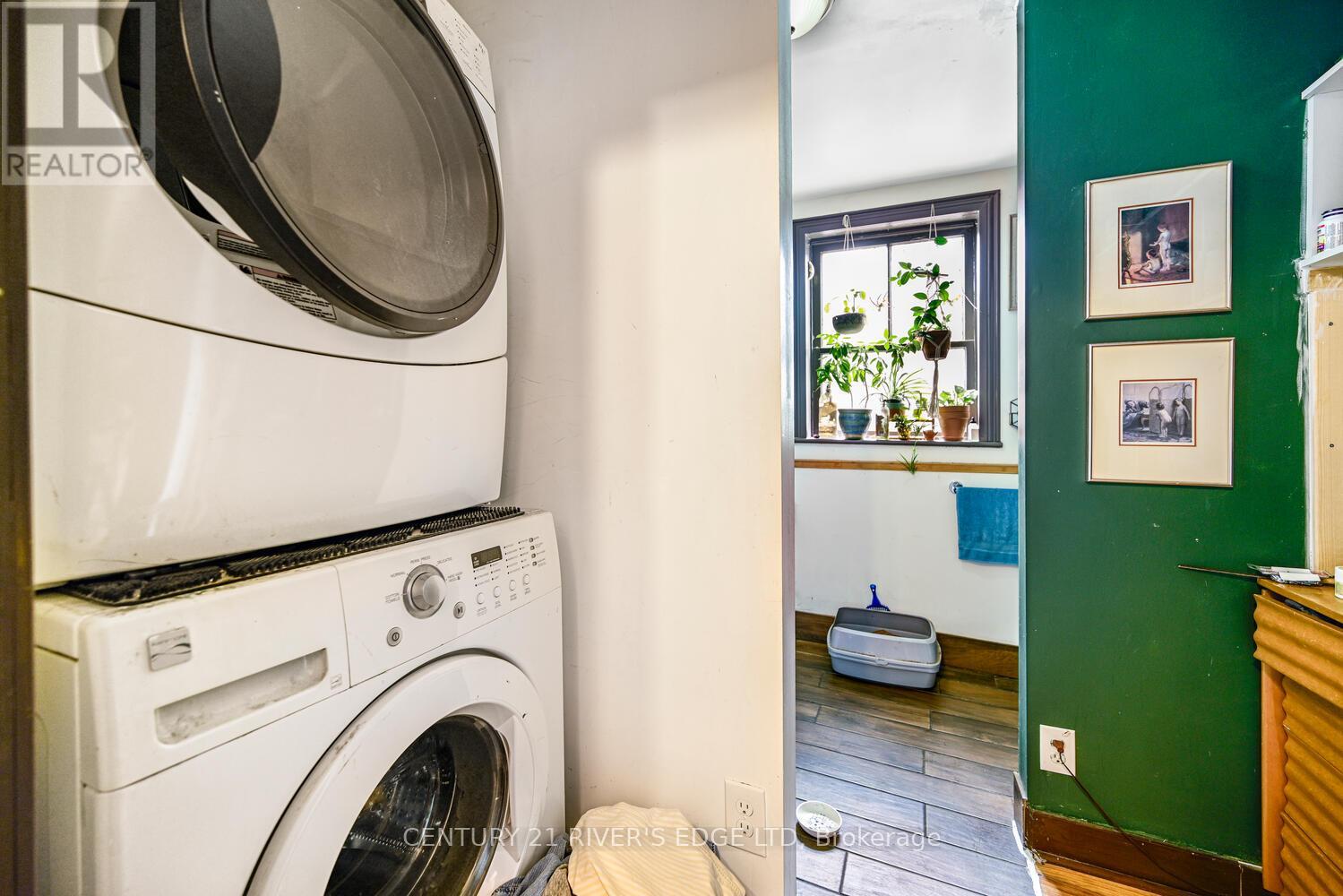 Photo 26 of 188 Armstrong Street, Ottawa ON