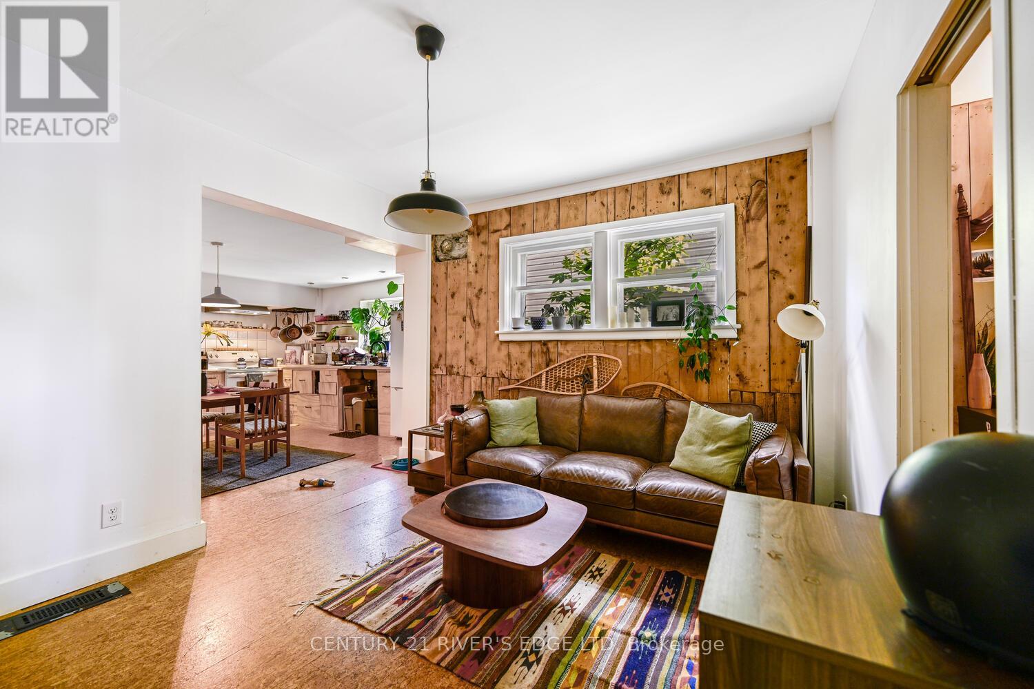 Photo 6 of 188 Armstrong Street, Ottawa ON