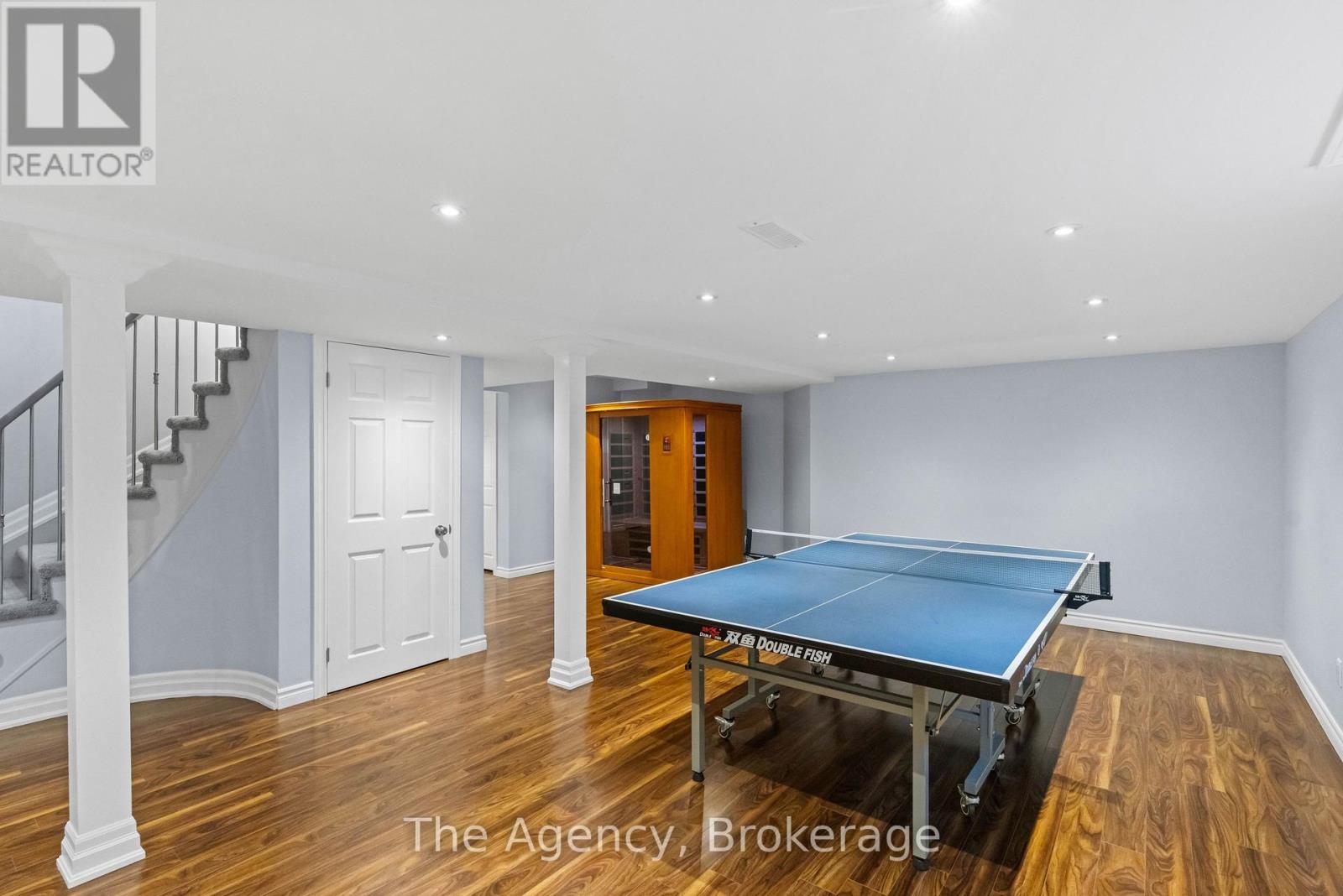Photo 30 of 7 Higgin Court, Barrie ON