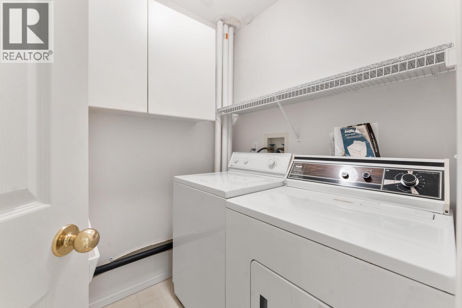 105 101 PARKSIDE DRIVE, Port Moody