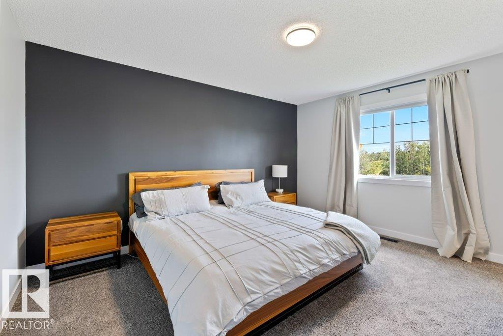 Photo 11 of 5127 Lark Cr Nw, Edmonton AB