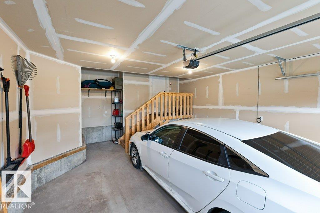 Photo 20 of 5127 Lark Cr Nw, Edmonton AB