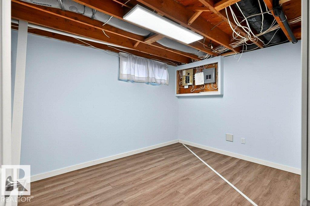 Photo 36 of 10106 89 St, Morinville AB