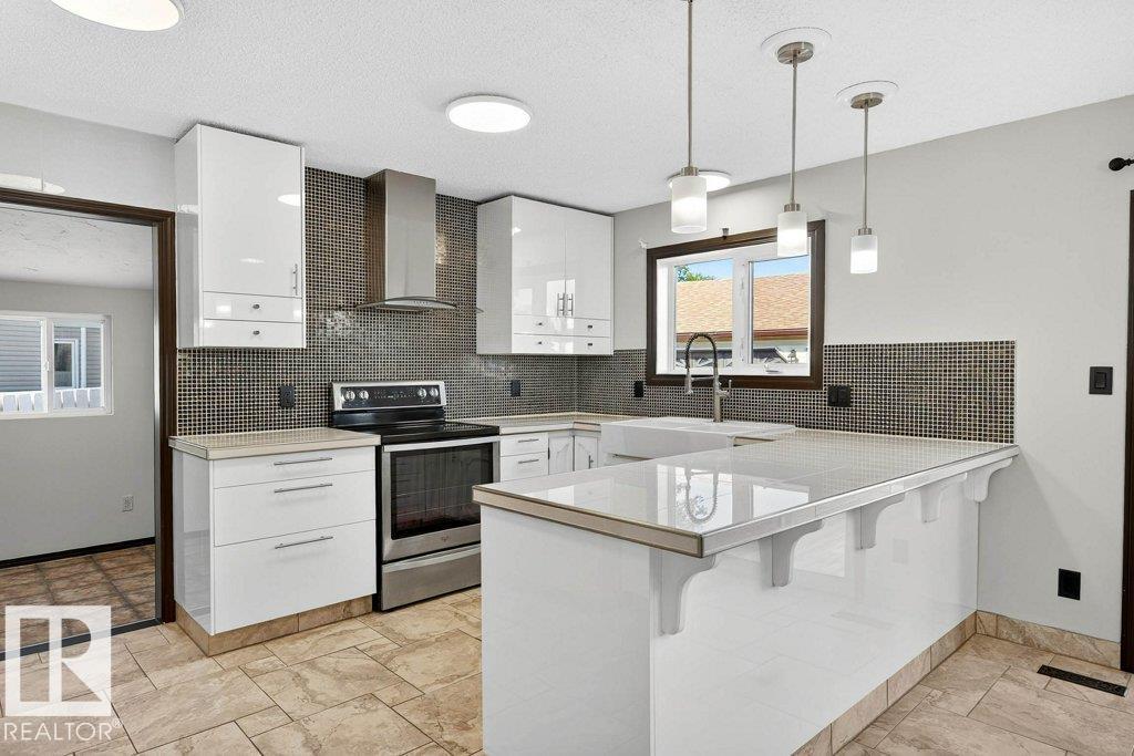 Photo 29 of 10106 89 St, Morinville AB