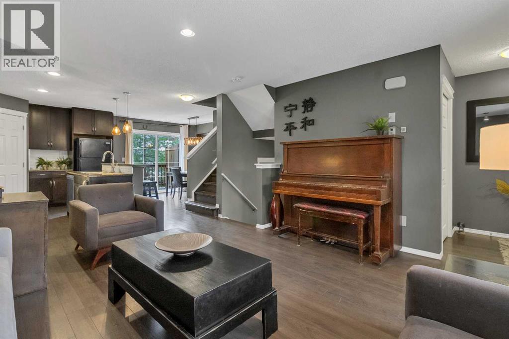 Single Family House for Sale in  Country Village Gate NE Country Hills Village Calgary 
