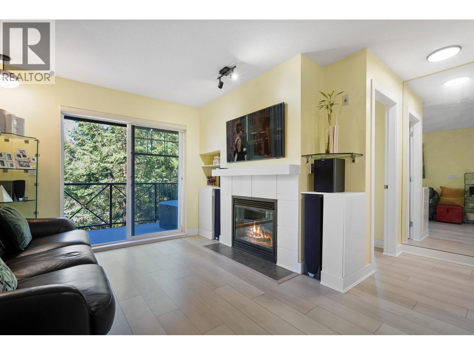 Photo 3 of 209 3240 St Johns Street, Port Moody BC