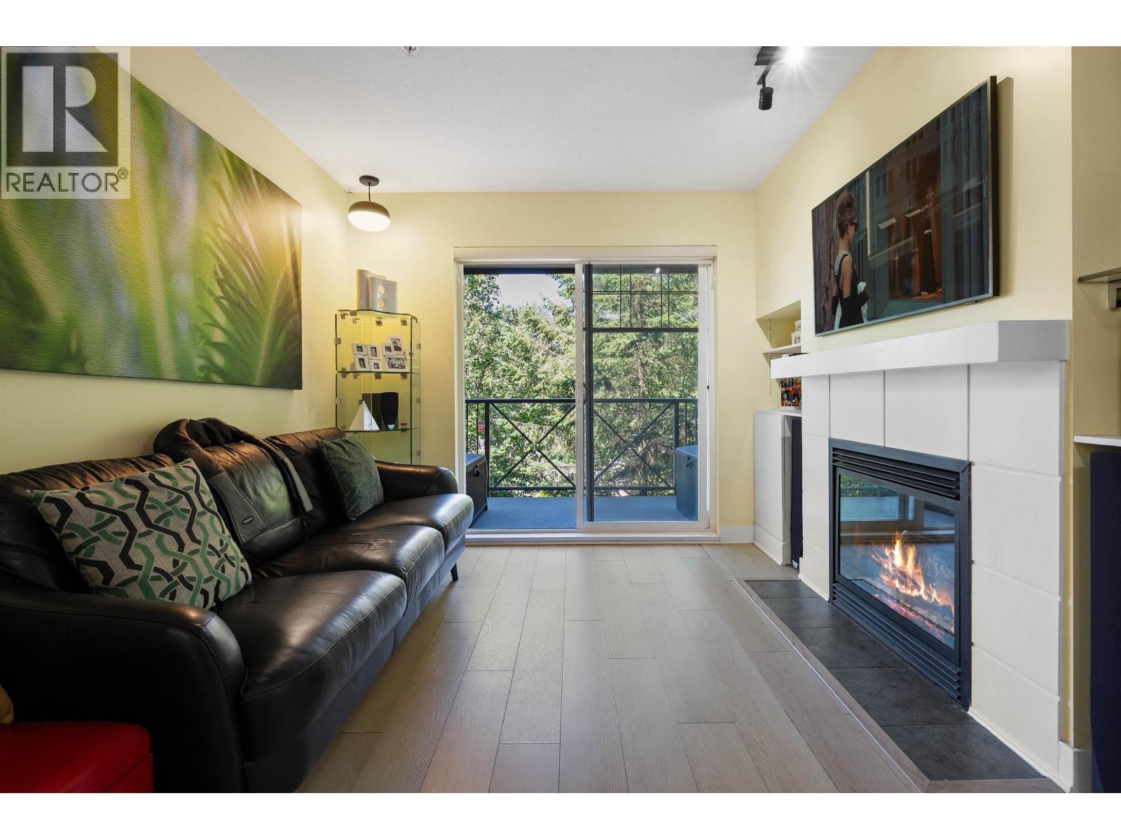 Photo 2 of 209 3240 St Johns Street, Port Moody BC