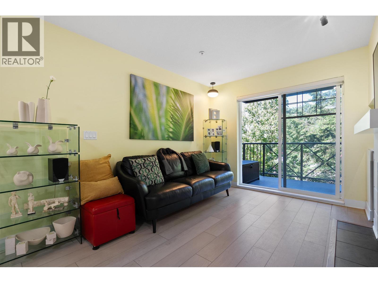 Photo 5 of 209 3240 St Johns Street, Port Moody BC