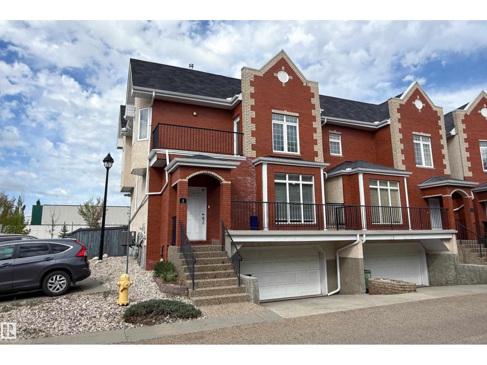 Photo 1 of 1 8403 164 Av Nw, Edmonton AB