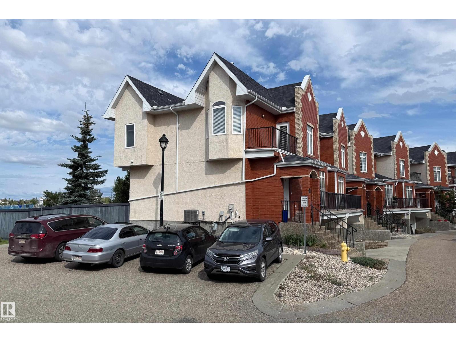 Photo 47 of 1 8403 164 Av Nw, Edmonton AB