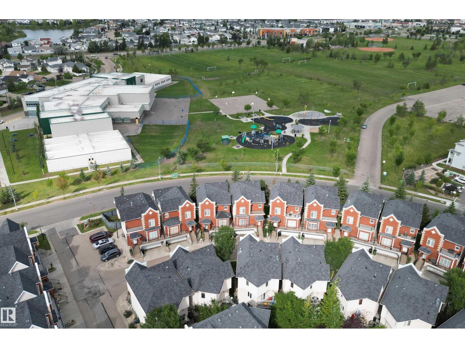 Photo 49 of 1 8403 164 Av Nw, Edmonton AB