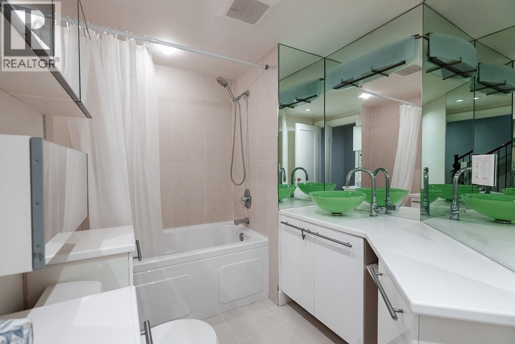 Photo 7 of 2420 Birch Street, Vancouver BC