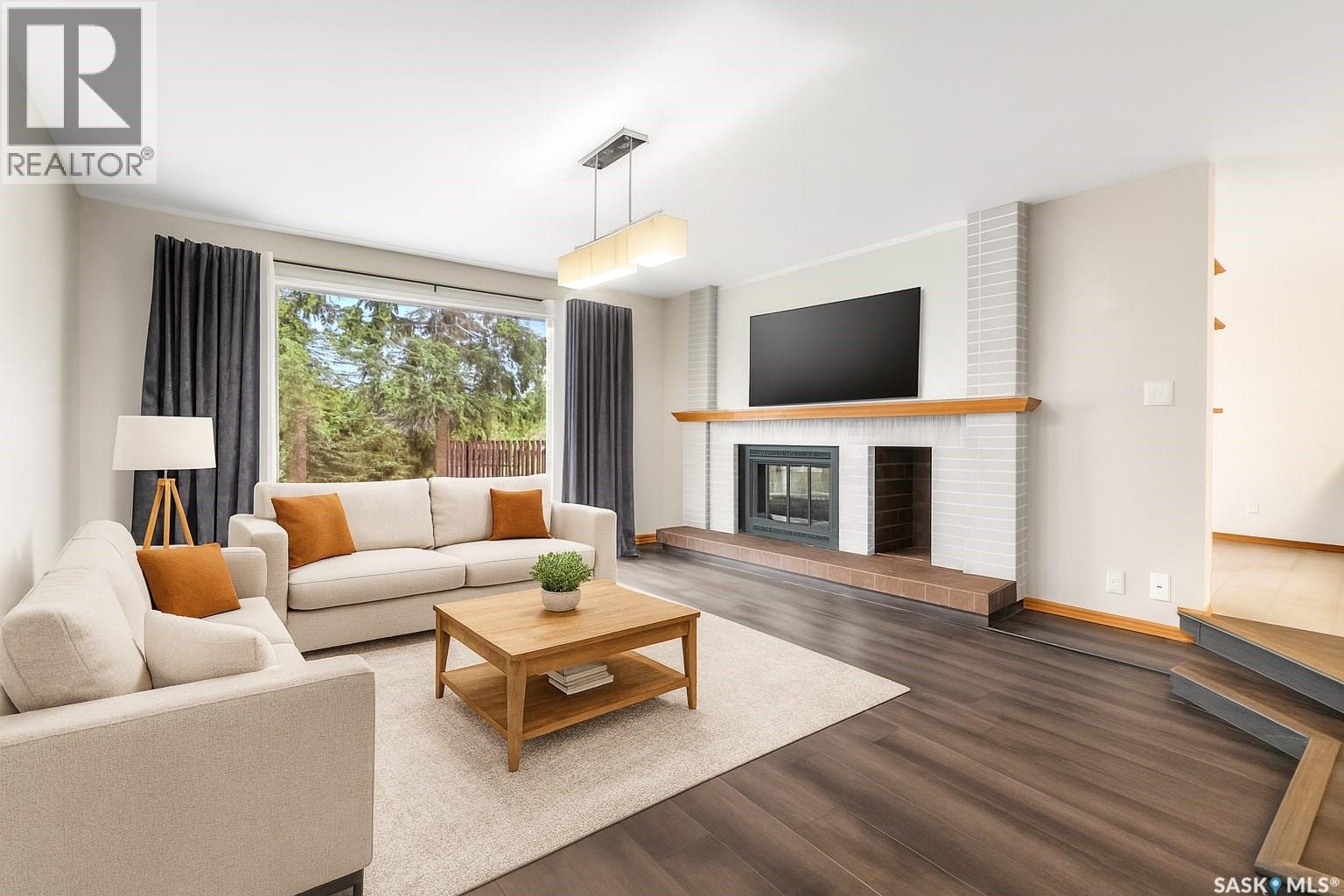 Photo 12 of 307 Avon Drive, Regina SK