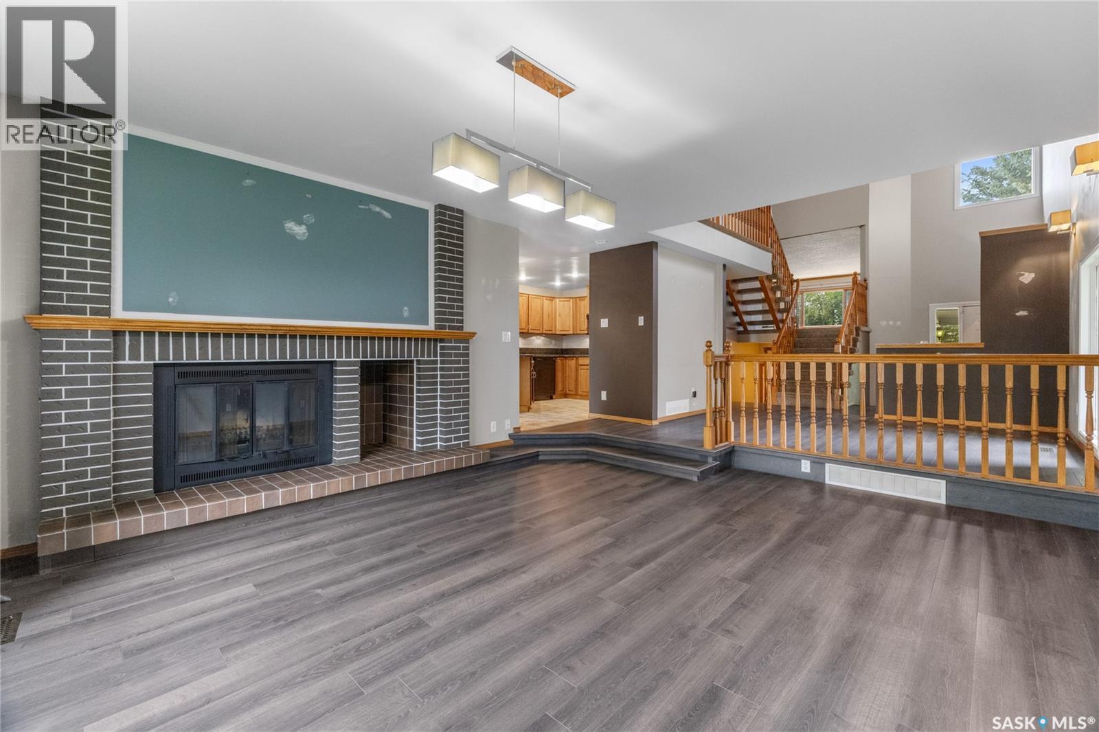 Photo 15 of 307 Avon Drive, Regina SK