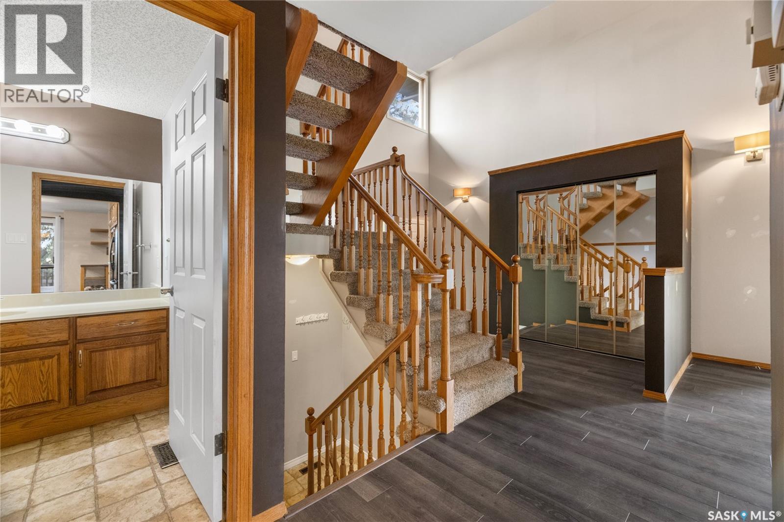Photo 22 of 307 Avon Drive, Regina SK