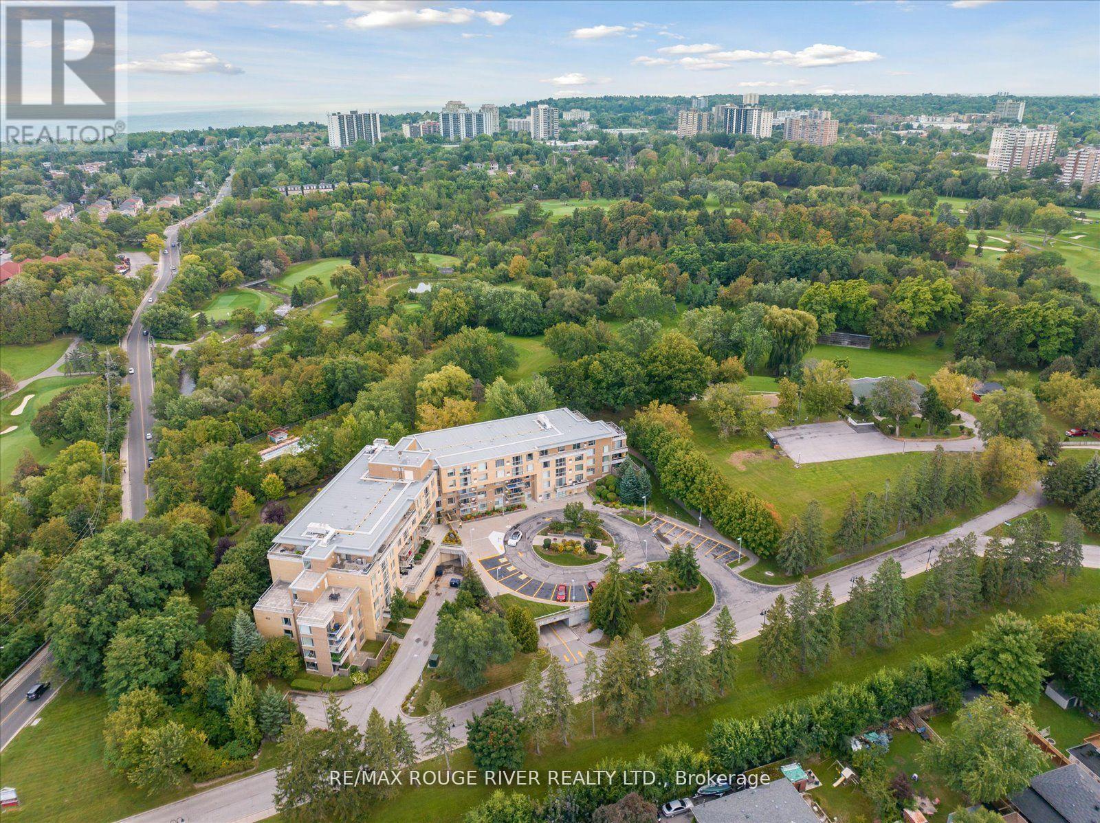 Photo 34 of 317 452 Scarborough Golf Club Road, Toronto ON