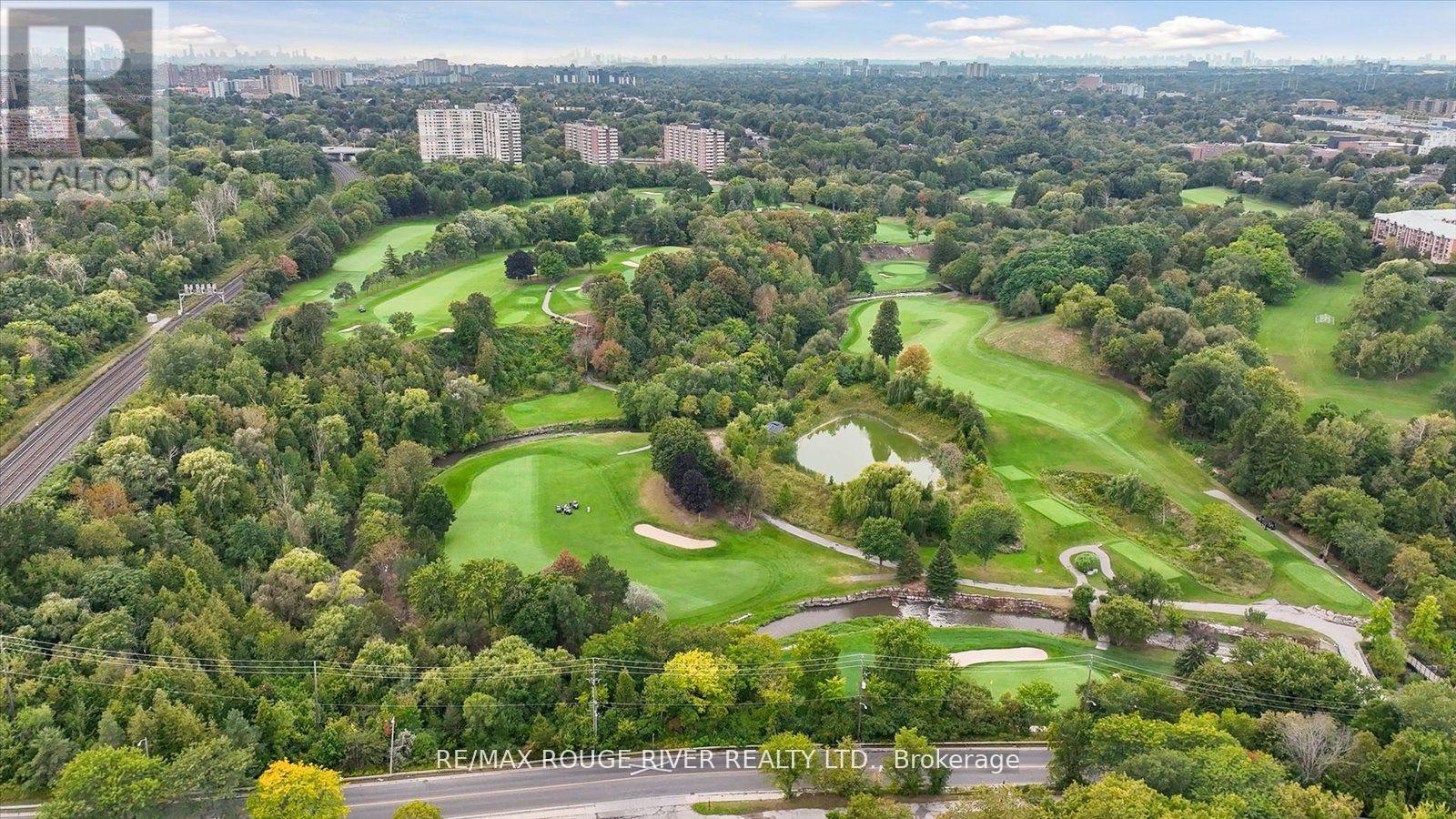 Photo 36 of 317 452 Scarborough Golf Club Road, Toronto ON