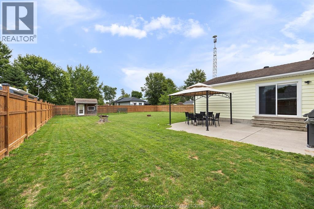 Photo 31 of 940 Hale Street, Stoney Point ON