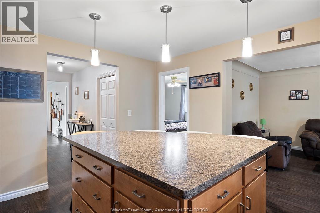 Photo 6 of 940 Hale Street, Stoney Point ON