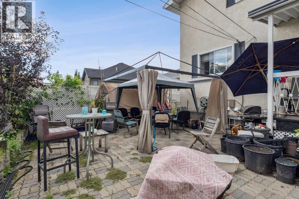 Single Family House for Sale in   Avenue NE Tuxedo Park Calgary 