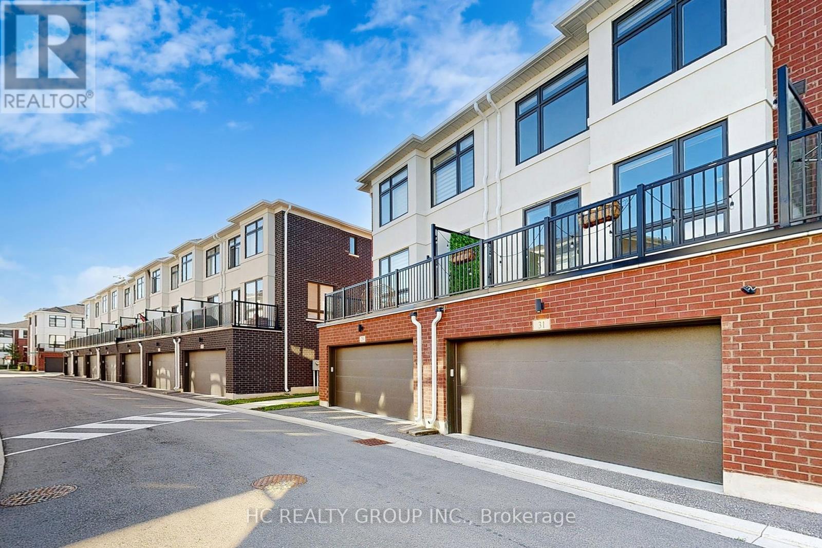 Photo 47 of 31 Thomas Armstrong Lane, Richmond Hill ON