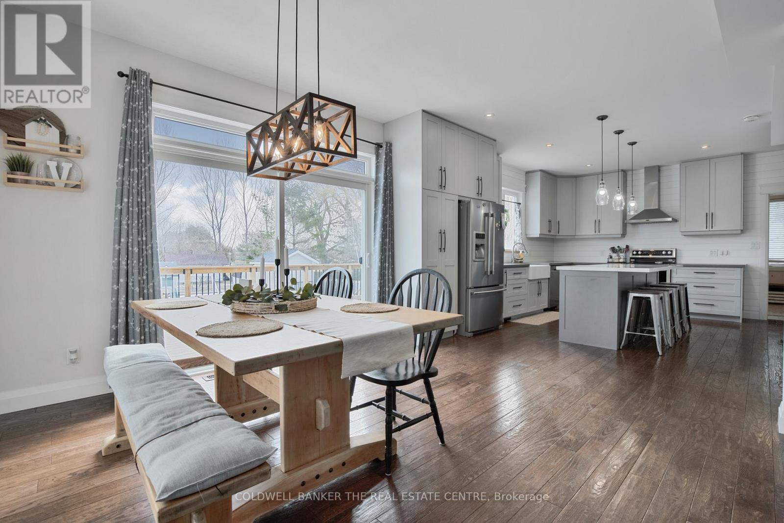 Photo 11 of 202 Clarence Street, Clearview ON