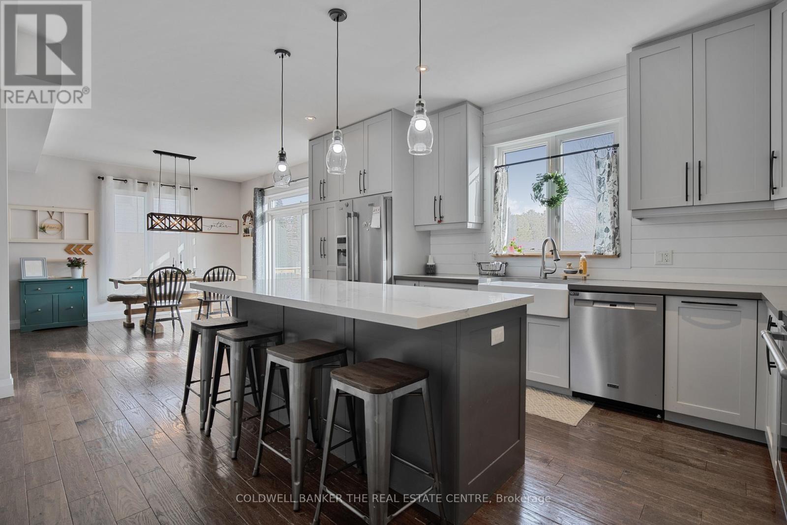Photo 15 of 202 Clarence Street, Clearview ON