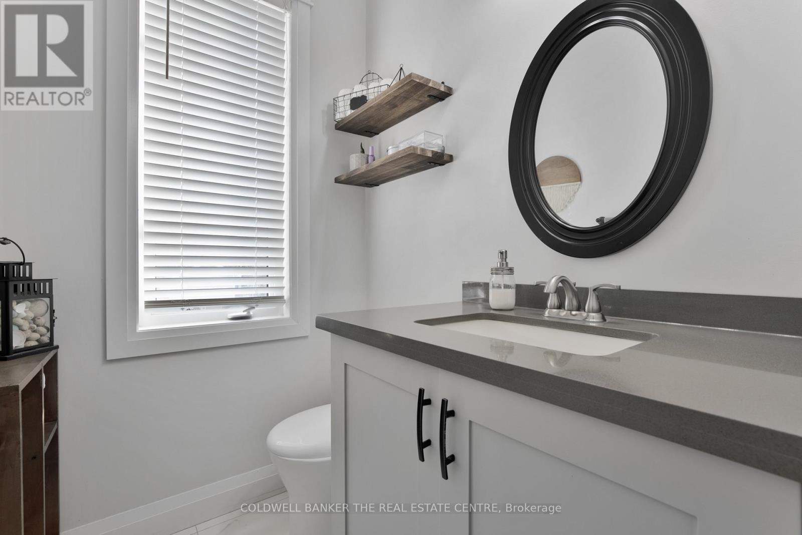 Photo 28 of 202 Clarence Street, Clearview ON