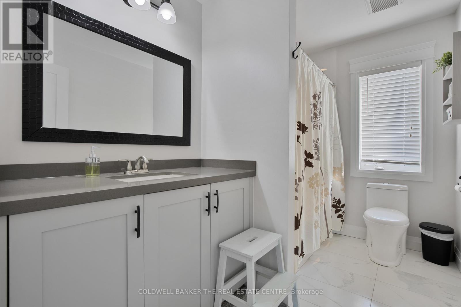 Photo 30 of 202 Clarence Street, Clearview ON