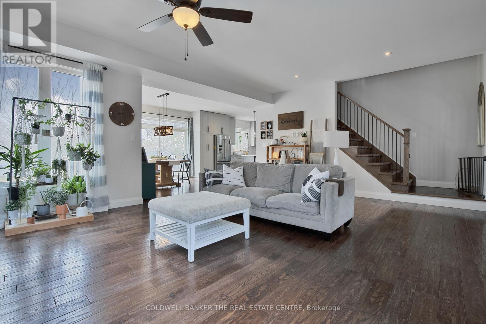 Photo 5 of 202 Clarence Street, Clearview ON