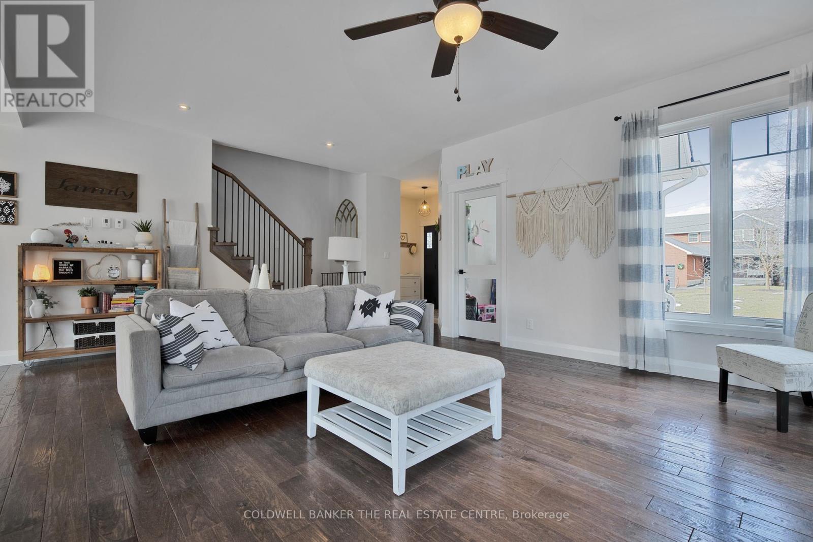 Photo 6 of 202 Clarence Street, Clearview ON