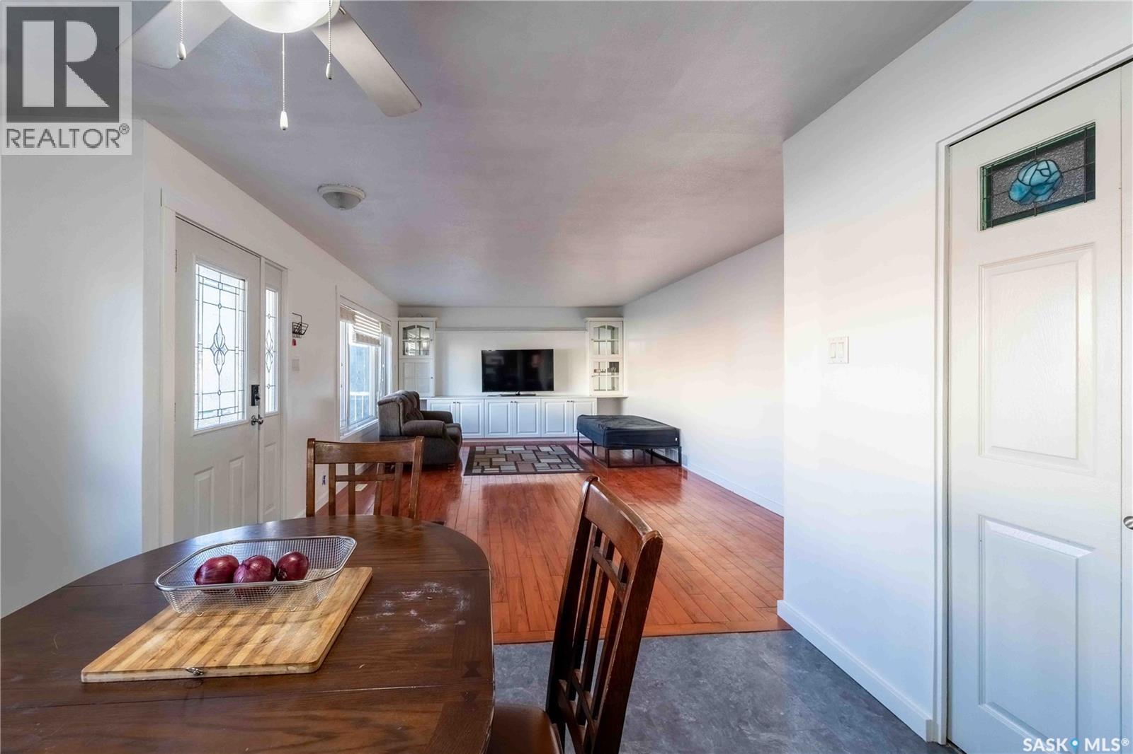 Photo 20 of 1314 Henleaze Avenue, Moose Jaw SK