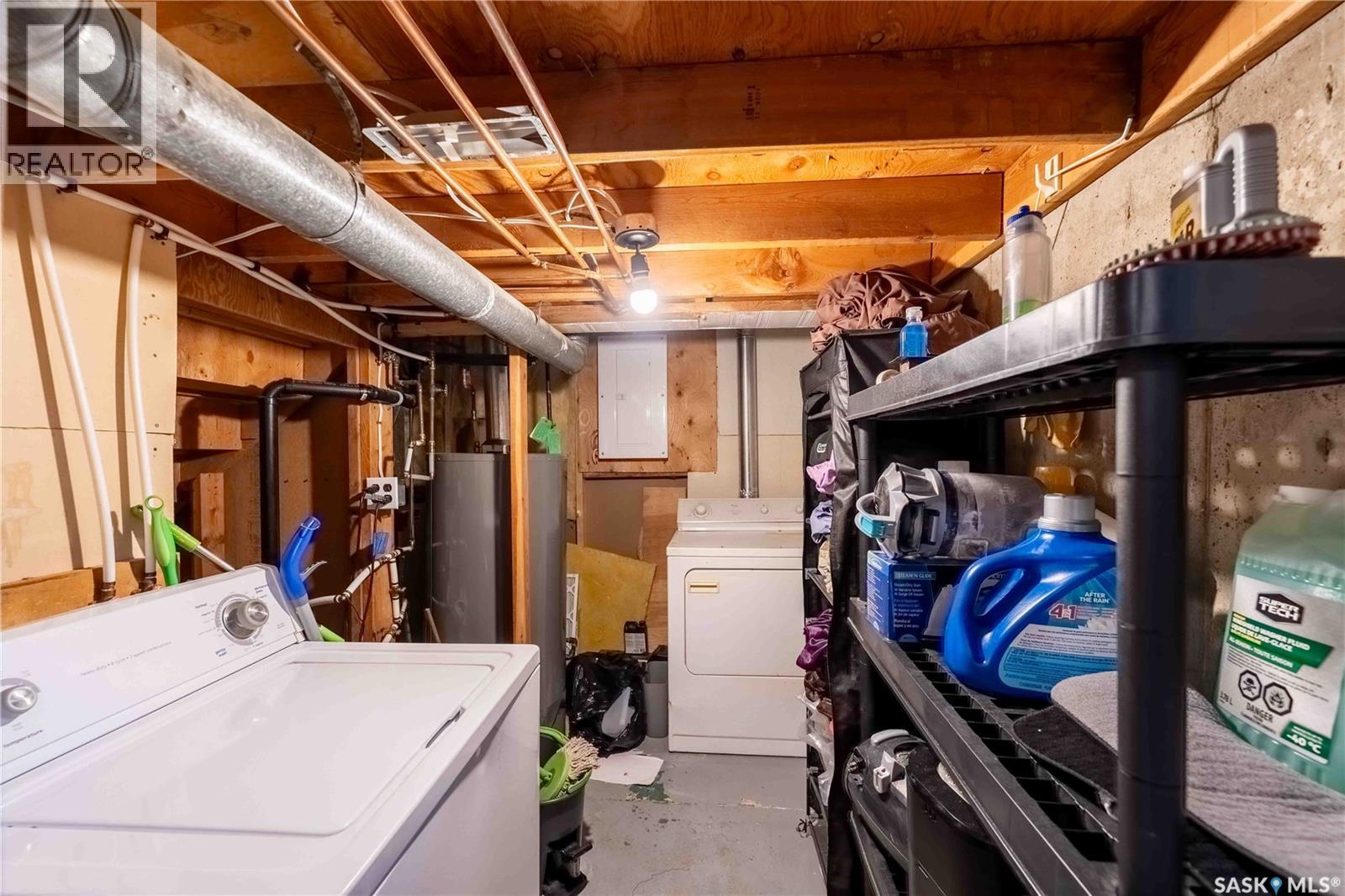 Photo 23 of 1314 Henleaze Avenue, Moose Jaw SK
