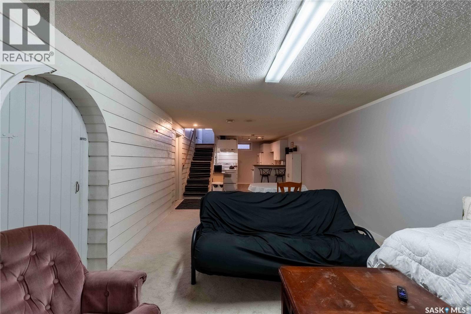 Photo 39 of 1314 Henleaze Avenue, Moose Jaw SK