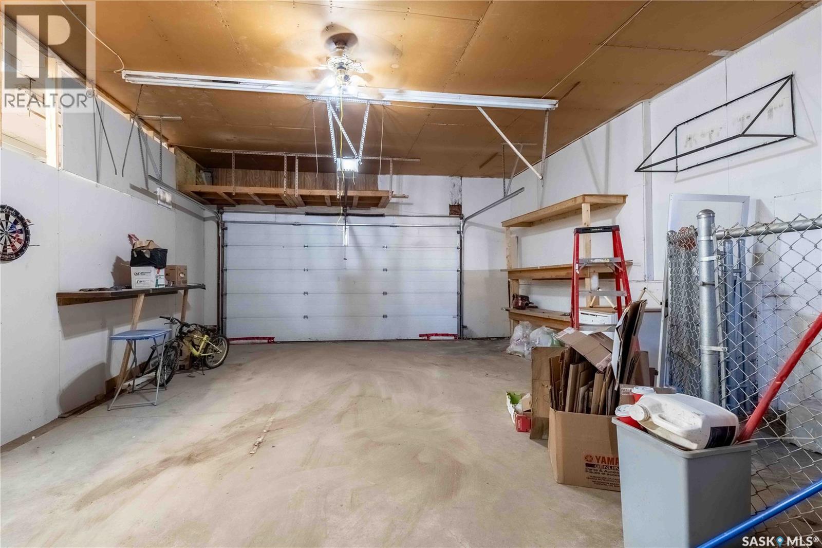 Photo 47 of 1314 Henleaze Avenue, Moose Jaw SK