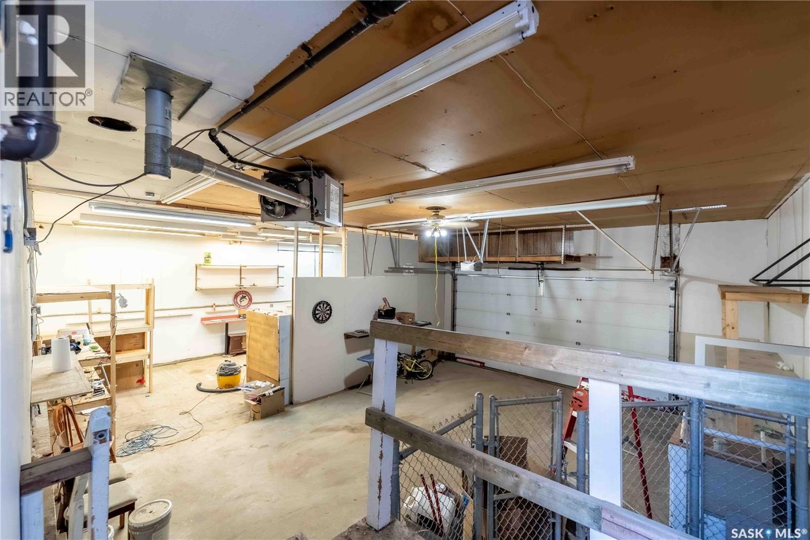 Photo 46 of 1314 Henleaze Avenue, Moose Jaw SK