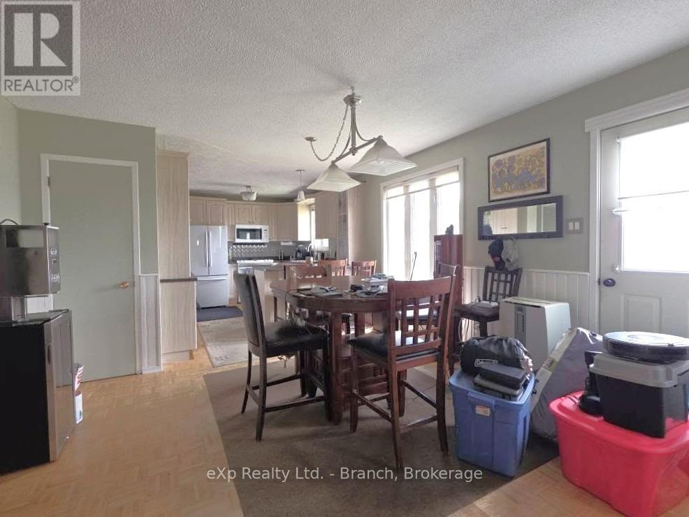 Photo 3 of 17 Gauthier Street, Fauquierstrickland ON