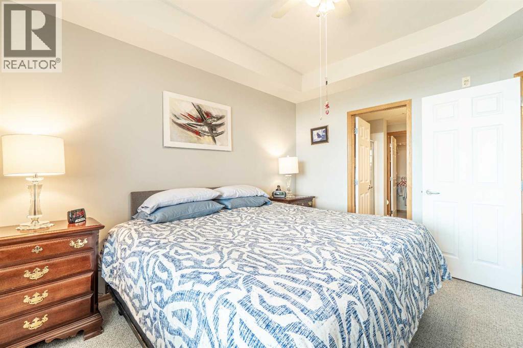 Single Family House for Sale in   Everstone Drive SW Evergreen Calgary 